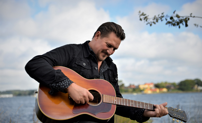 Efterårskoncert med Mads Toghøj i Vilsted Kirke